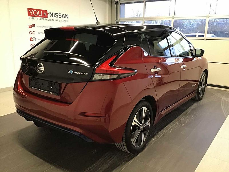 Nissan Leaf 40 kWh Automatik - Tekna - Leder, BOSE